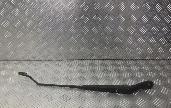 Nissan Micra Front wiper blade arm 80008647