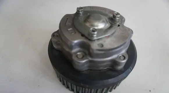 Subaru Forester SG Camshaft pulley/ VANOS 13320AA001 2N10144 2298000531