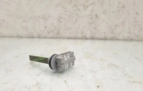 Audi A4 S4 B7 8E 8H Interior temperature sensor 4B0820539