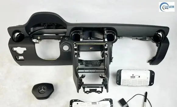 Mercedes-Benz SLK R172 Dashboard
