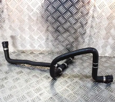 Mercedes-Benz Sprinter W907 W910 Engine coolant pipe/hose A9105000500