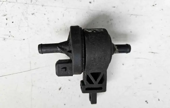 Valve vacuum