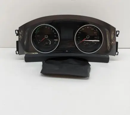 Volkswagen Golf VII Speedometer (instrument cluster) 5GE920755A A2C94778000