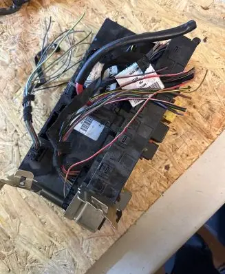 Mercedes-Benz CLK A209 C209 SAM control unit 2095451501