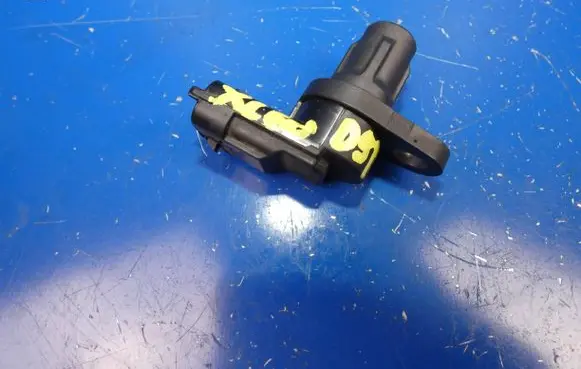 Volvo XC60 Camshaft position sensor 8658726 110630
