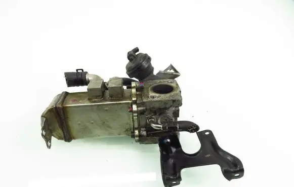 Audi Q7 4L EGR valve cooler 059131063D