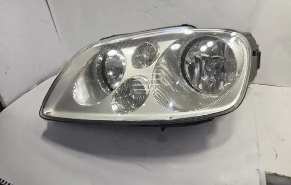 Volkswagen Caddy Headlight/headlamp