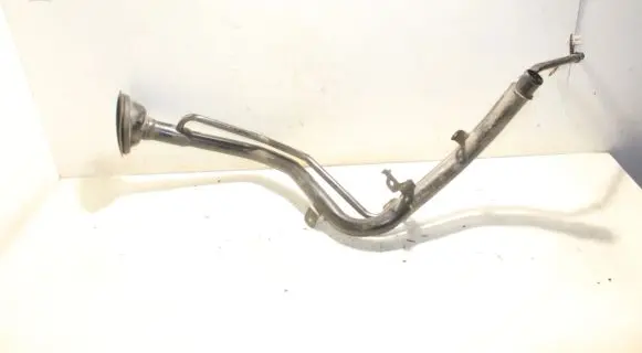 Nissan X-Trail T32 Fuel tank filler neck pipe 
