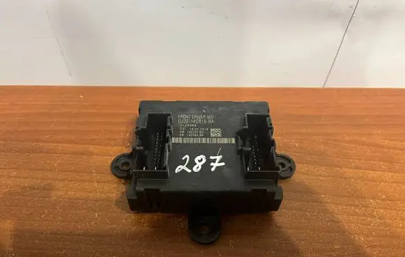 Land Rover Discovery Sport Door control unit/module GJ3214D618BA 14C064BA 10136988