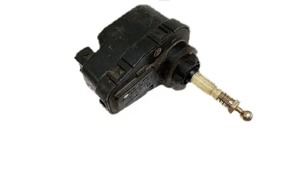 Headlight level adjustment motor