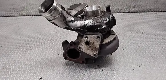 Audi A6 S6 C6 4F Turbo 059145725E 059145702S