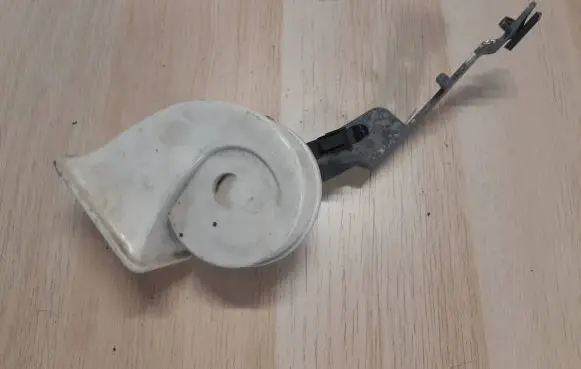 Mazda 3 II Horn signal