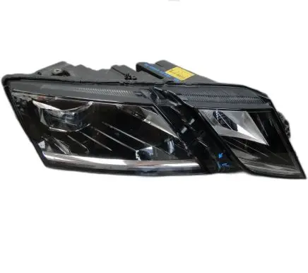 Skoda Octavia Mk3 (5E) Headlight/headlamp 5E1941016D