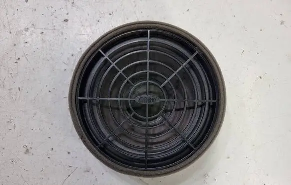Audi Q3 8U Front door speaker 8R0035415