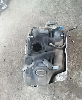 Opel Astra J Fuel tank 13485K0472 375004041 013367838