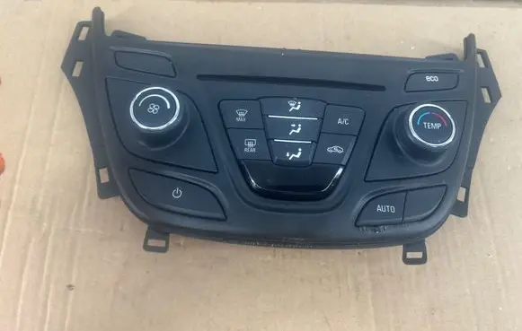 Opel Insignia A Climate control unit 26202384 544930977 7370200000000X