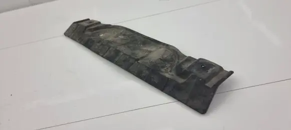 Audi A5 8T 8F Other under body part 8K0863325