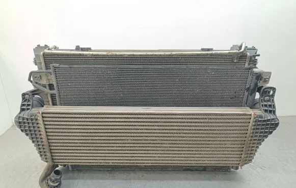 Volkswagen Transporter - Caravelle T5 Radiator set 7E0121253A 7E0422896B 7E0121207B