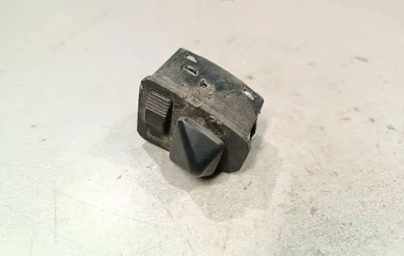 BMW 3 E46 Wing mirror switch 8373692 03200510
