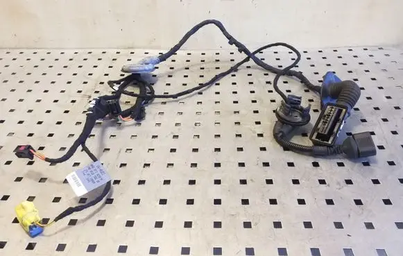 Audi A4 S4 B8 8K Front door wiring loom 8K0971029M