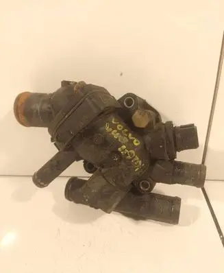 Thermostat/thermostat housing