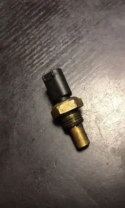 Mercedes-Benz E W212 Oil temperature sensor 08241211800