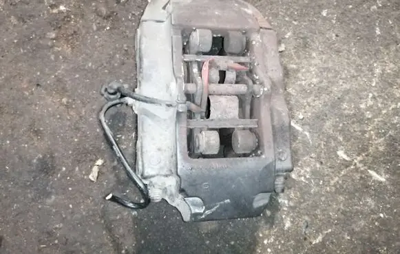 Audi Q7 4L Rear brake caliper