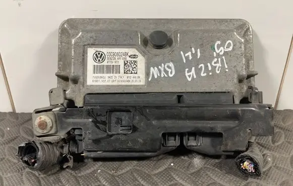 Seat Ibiza IV (6J,6P) Engine control unit/module 03C906024BK 6160150207