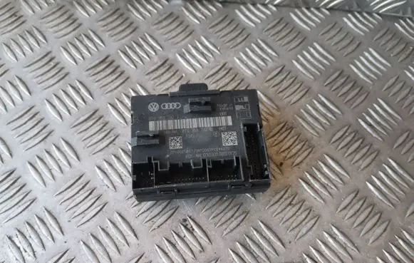 Audi A5 8T 8F Door control unit/module 8T0959792J 8T0959792D