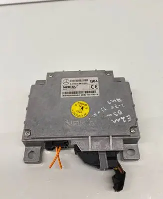 Mercedes-Benz E W211 Phone control unit/module A2118205885