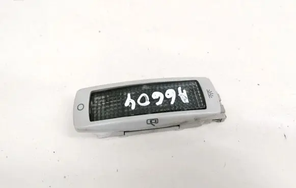 Volkswagen PASSAT B5 Other interior light 3B0947291