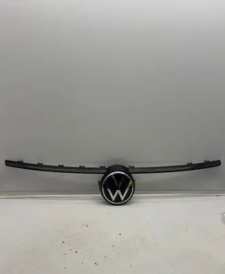 Volkswagen Golf VIII Front grill 5H0853655A