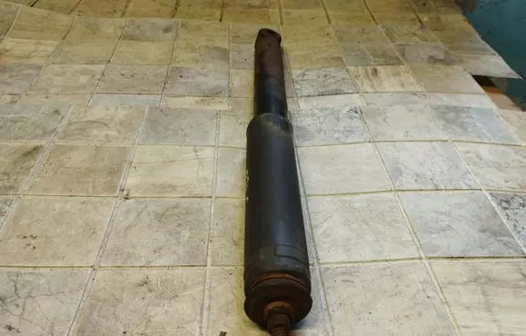 Opel Omega B2 Rear shock absorber/damper