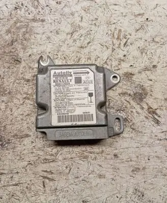 Renault Scenic I Airbag control unit/module 600639500 8200117652A B151H509159