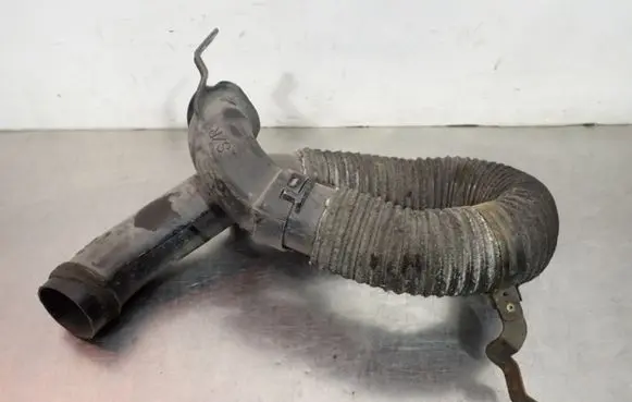 Toyota Corolla E140 E150 Air intake hose/pipe
