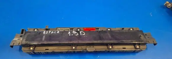 Renault Espace - Grand espace IV Speedometer (instrument cluster) P8200392364C NS90168976 216775866