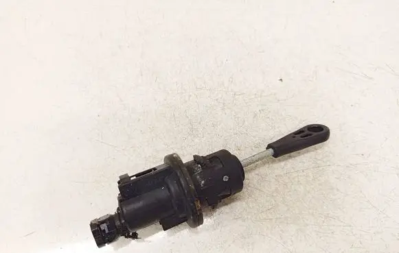 Audi A4 S4 B8 8K Clutch master cylinder 8K2721401B
