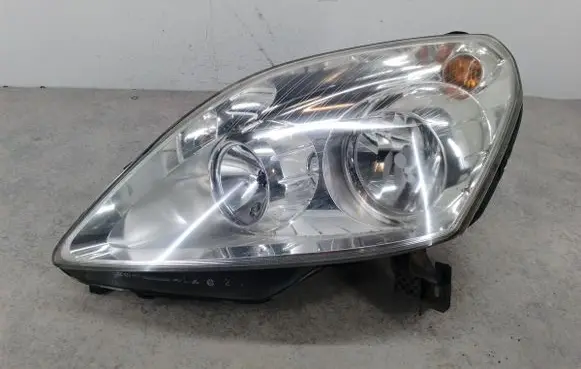 Opel Zafira B Headlight/headlamp 13260844
