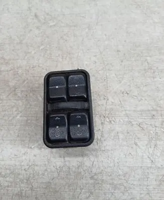 Opel Zafira A Electric window control switch 13363401 90561086 0700601