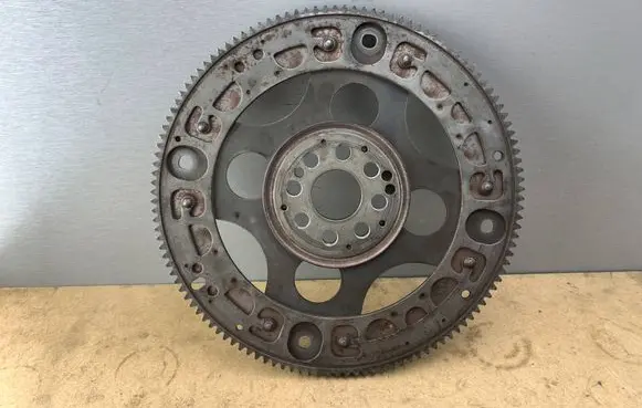 BMW 3 E90 E91 Flywheel 7797964 11227797964 1122779796405