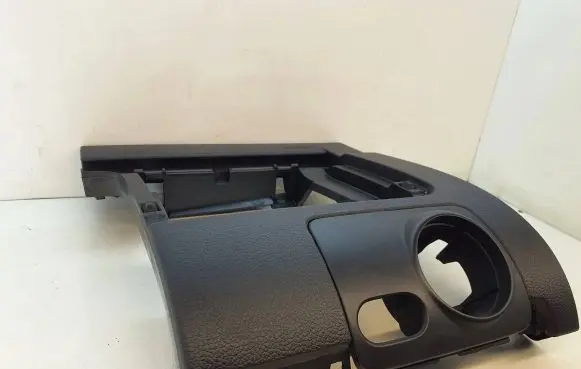 Volkswagen Golf VI Dashboard lower bottom trim panel 5K1858365