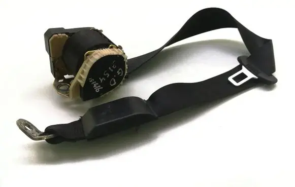 Audi A2 Rear seatbelt 8Z0857805D 33025643