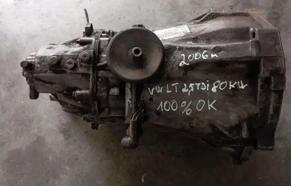 Volkswagen II LT Manual 5 speed gearbox 711614 G17205750 017310007