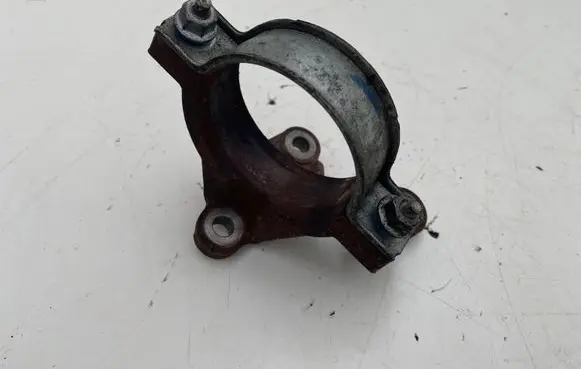Volvo V40 Driveshaft support bearing bracket AV613K305CA
