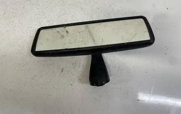 Volkswagen Golf III Rear view mirror (interior) E10210108