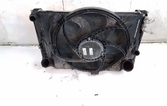 BMW 3 E90 E91 Radiator set 7801212 6239665 E5842V