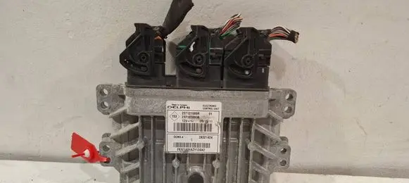 Renault Kangoo I Engine control unit/module 237101989R 237101990R