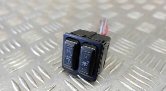 Mitsubishi Outlander Seat heating switch 8610A114