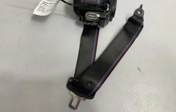 BMW 3 G20 G21 Rear seatbelt 