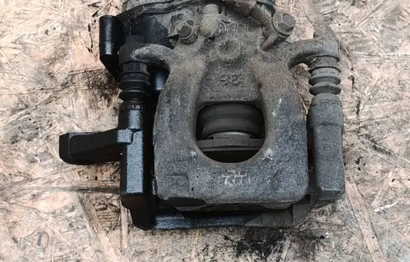 Renault Kadjar Rear brake caliper